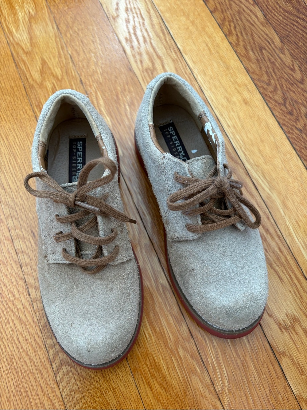 Sperry Tan Suede Oxford Shoes with Brown Laces